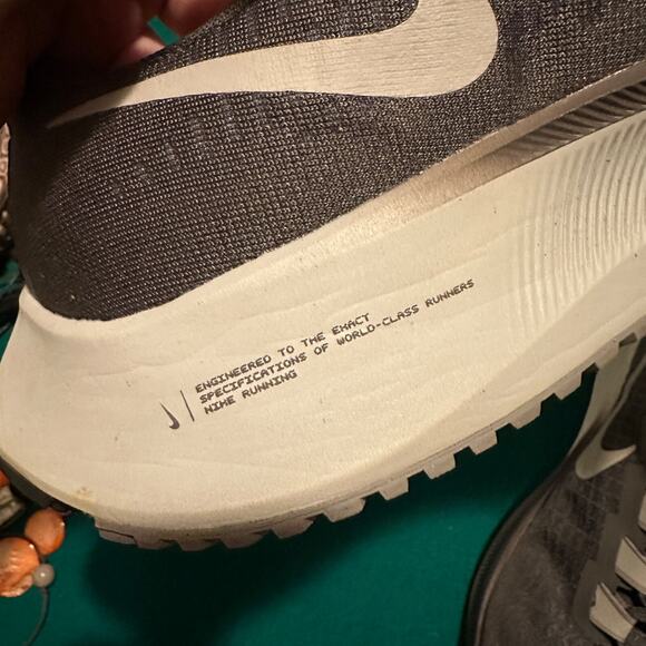 Size 10.5 - Nike Air Zoom Pegasus 37 Particle Iron Grey - Picture 9 of 9